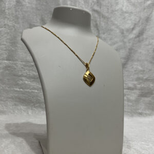 Radiant Gold Geometric Pendant Necklace – Timeless Elegance - Image 2
