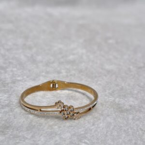 Golden Blossom Bracelet – Sparkle in Every Bloom - Image 3